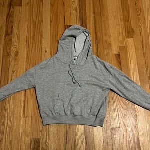 Grey cropped sweatshirt